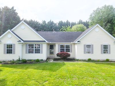 350 Hearthstone Ln, Felton, DE, 19943