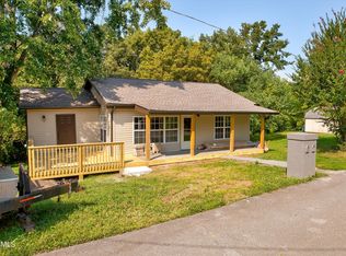 109 Cedar Ridge Rd, Knoxville, TN 37924