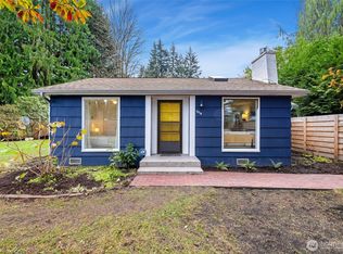 1018 Walnut St, Edmonds, WA 98020