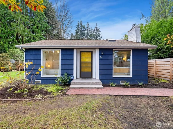 1018 Walnut Street, Edmonds, WA 98020