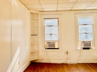 125 N 2nd St #2, Saint Clair, PA 17970