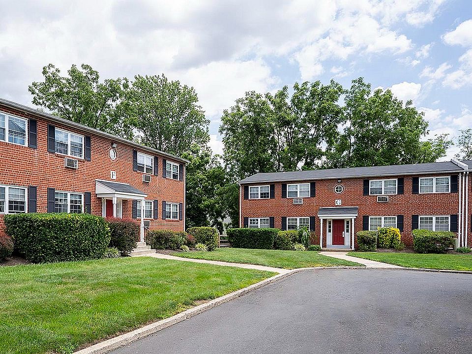 Exterior Madison Court