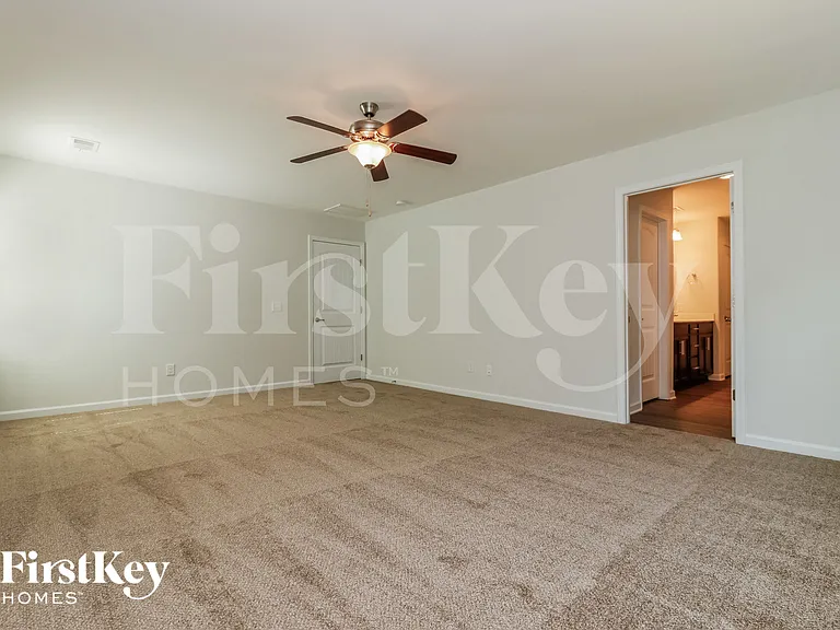 421 Sanctuary Park Dr — Photo 11