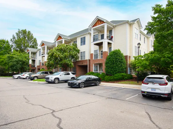 801 Moratuck Dr APT 207, Raleigh, NC 27604