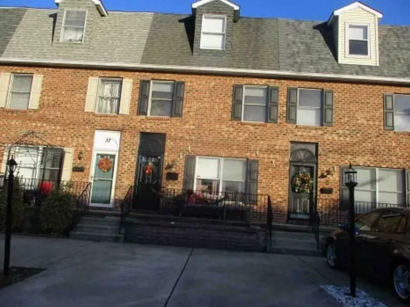 41 Alexander Ave, Merchantville, NJ 08109