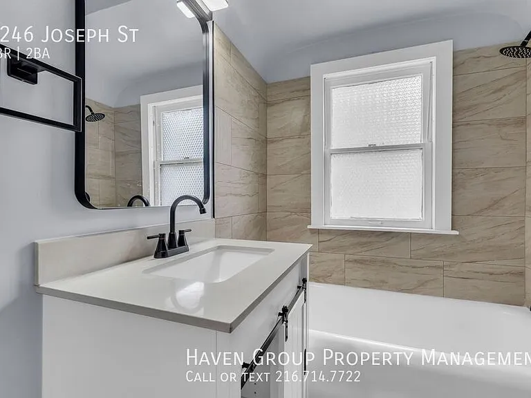 5246 Joseph St — Photo 21
