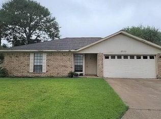 2050 Stacy St, Beaumont, TX 77707
