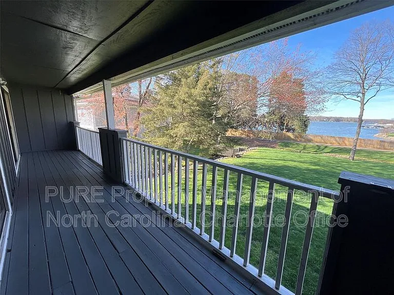 7510 Woods Ln #30 — Photo 25