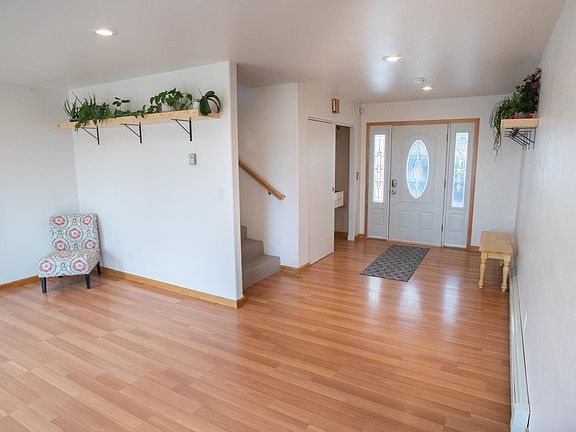 5th image of 315 Woodland Ave