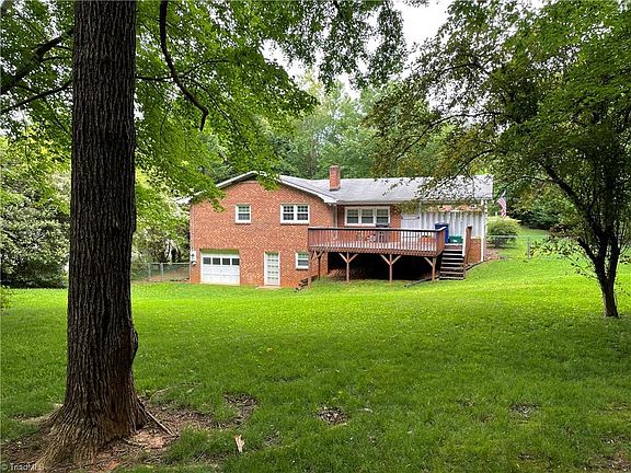 2nd image of 517 Westwin Dr