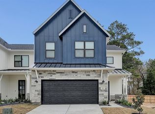 344 Summer Place Dr, Montgomery, TX 77356