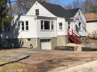 34660 N Peterson Ave, Ingleside, IL