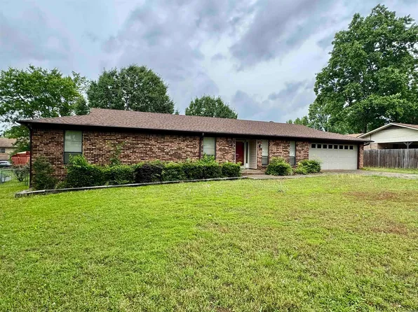 1912 Wilson St, Malvern, AR 72104