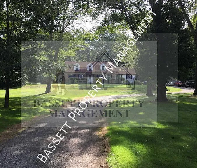 2281 Ridge Rd — Photo 6