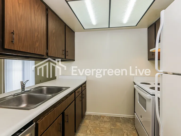 5606 Troy Villa Blvd — Photo 6