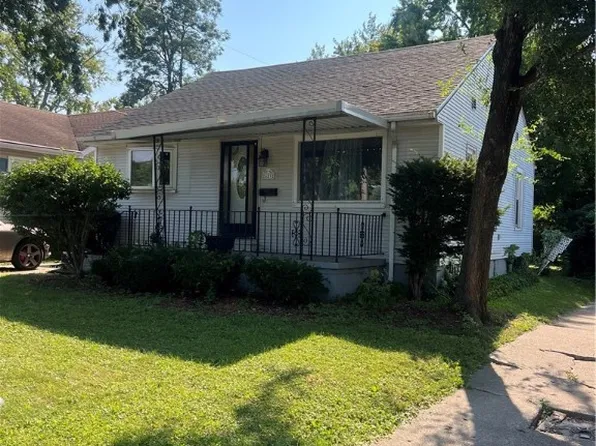 683 S 22nd St, Decatur, IL 62521