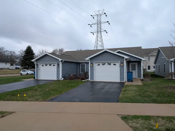 1535 Eadens Pl #0, Dixon, IL 61021