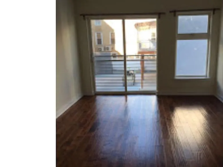 624 N 11th St #B — Photo 8