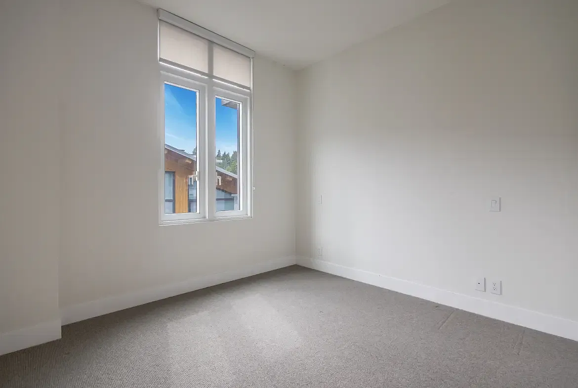 2 bed, 1318 sqft, $5,500 — Photo 4