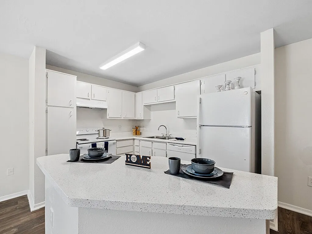Tidwell Estates Apartments — Photo 2