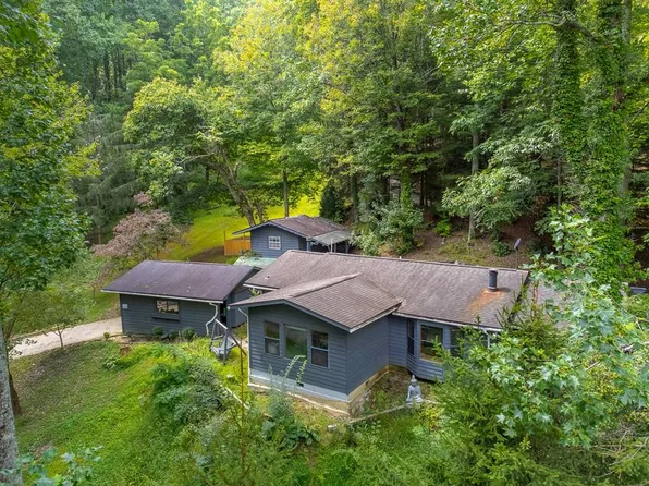 370 Hidden Trl, Franklin, NC 28734