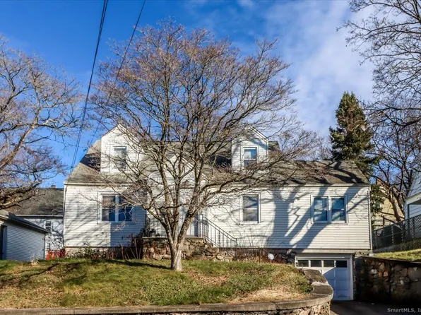 120 North Cliff Street, Ansonia, CT 06401