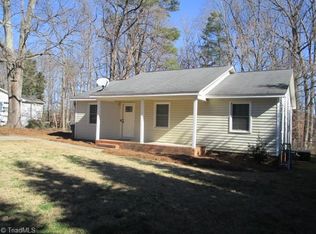 3504 Mizell Rd, Greensboro, NC 27405