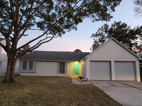 10119 Golden Meadow Dr, Houston, TX 77064