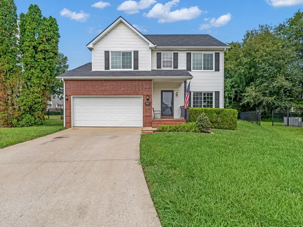 2158 Oak Hill Dr, Murfreesboro, TN 37130