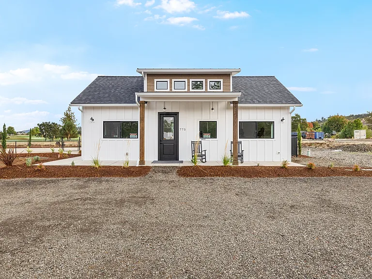 210 Bogey Ln — Photo 30