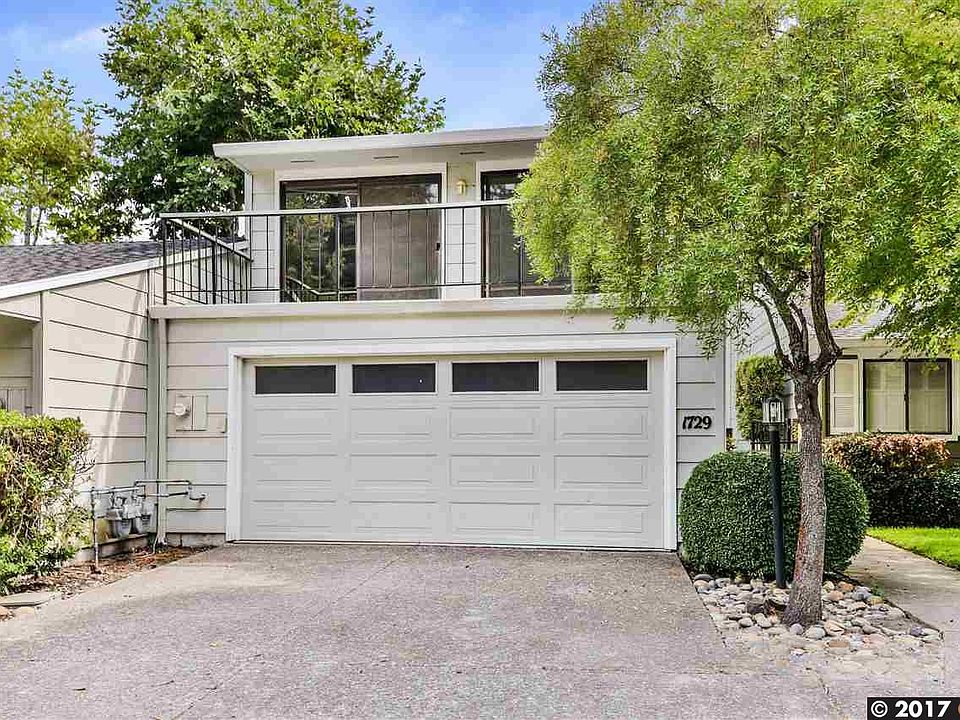 1st image of 1729 Saint Andrews Dr