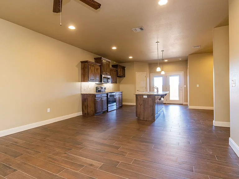 9635 Mossberg St — Photo 3