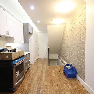 Rented by Nooklyn NYC LLC | media 23