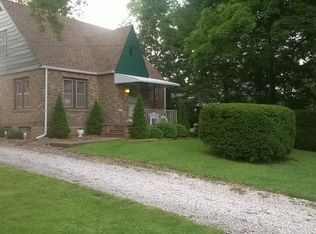 612 N Main St, Eureka, IL
