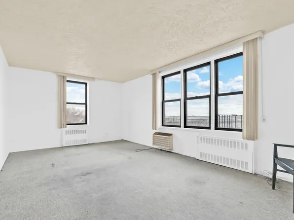 108-05 Astoria Boulevard 6 image 2 of 19