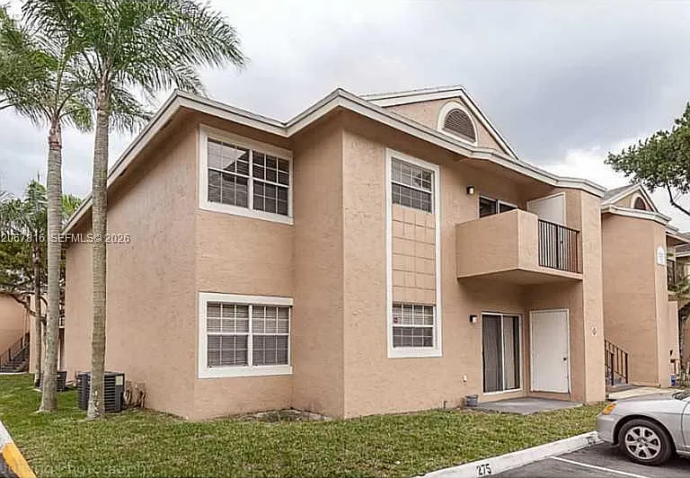 2091 NW 96th Ter #13M — Photo 2