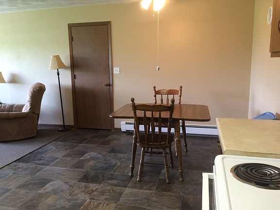 3rd image of 1436 Spartan Avenue # Main Floor