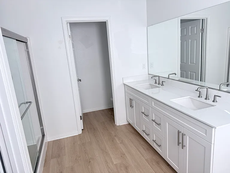 729 Sumac Ln — Photo 11