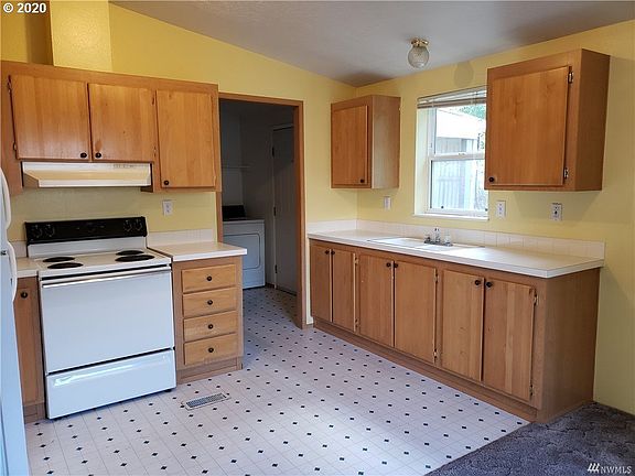5th image of 20518 Crane Pl