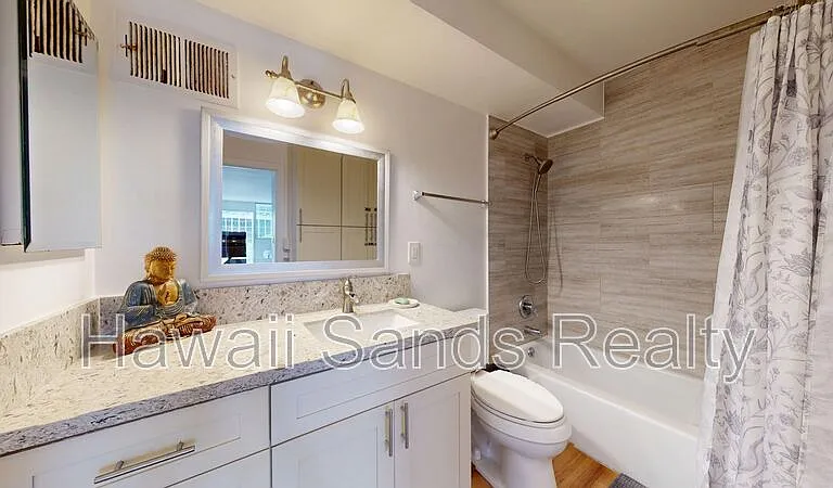 2442 Kuhio Ave #702 — Photo 17