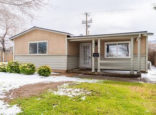 914 Acacia Ct, Tehachapi, CA 93561