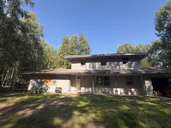 520 Auklet Pl, Fairbanks, AK 99709