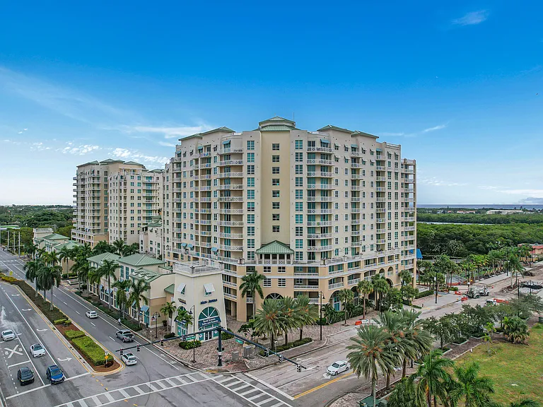 450 N Federal Hwy #715N — Photo 44