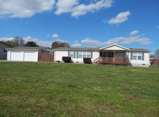 1136 Oakes Vista Ln, Seymour, TN 37865