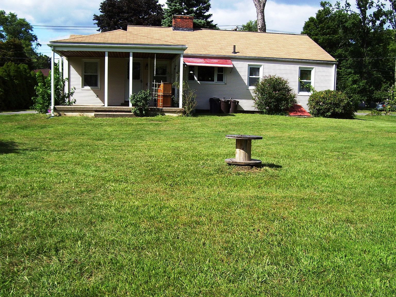 47 Elm St, Agawam, MA 01001 Zillow