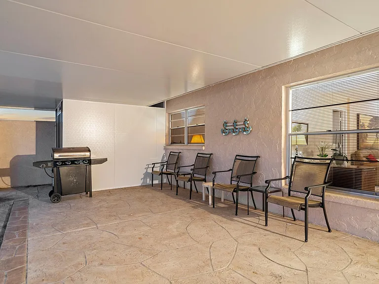 21292 Burkhart Dr — Photo 11