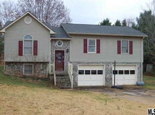 4400 Calico Rd, Lenoir, NC 28645