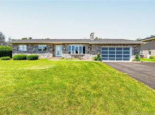 330 Vanier St, Dieppe, NB E1A 5N2
