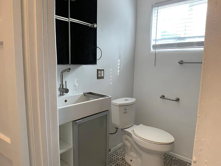 1316 Lemoyne St #20 — Photo 7