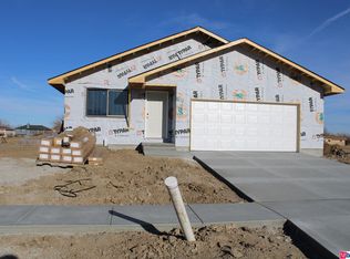 2500 NW 57th St, Lincoln, NE 68524